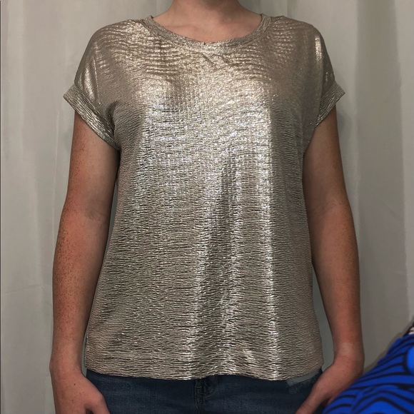 Shiny party top (S) - Picture 2 of 6